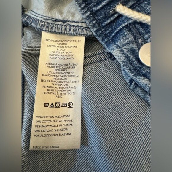 NWT Size S - Pilcro Star-Embellished Pull-On Jean Shorts (NWT US$118) - Picture 16 of 16